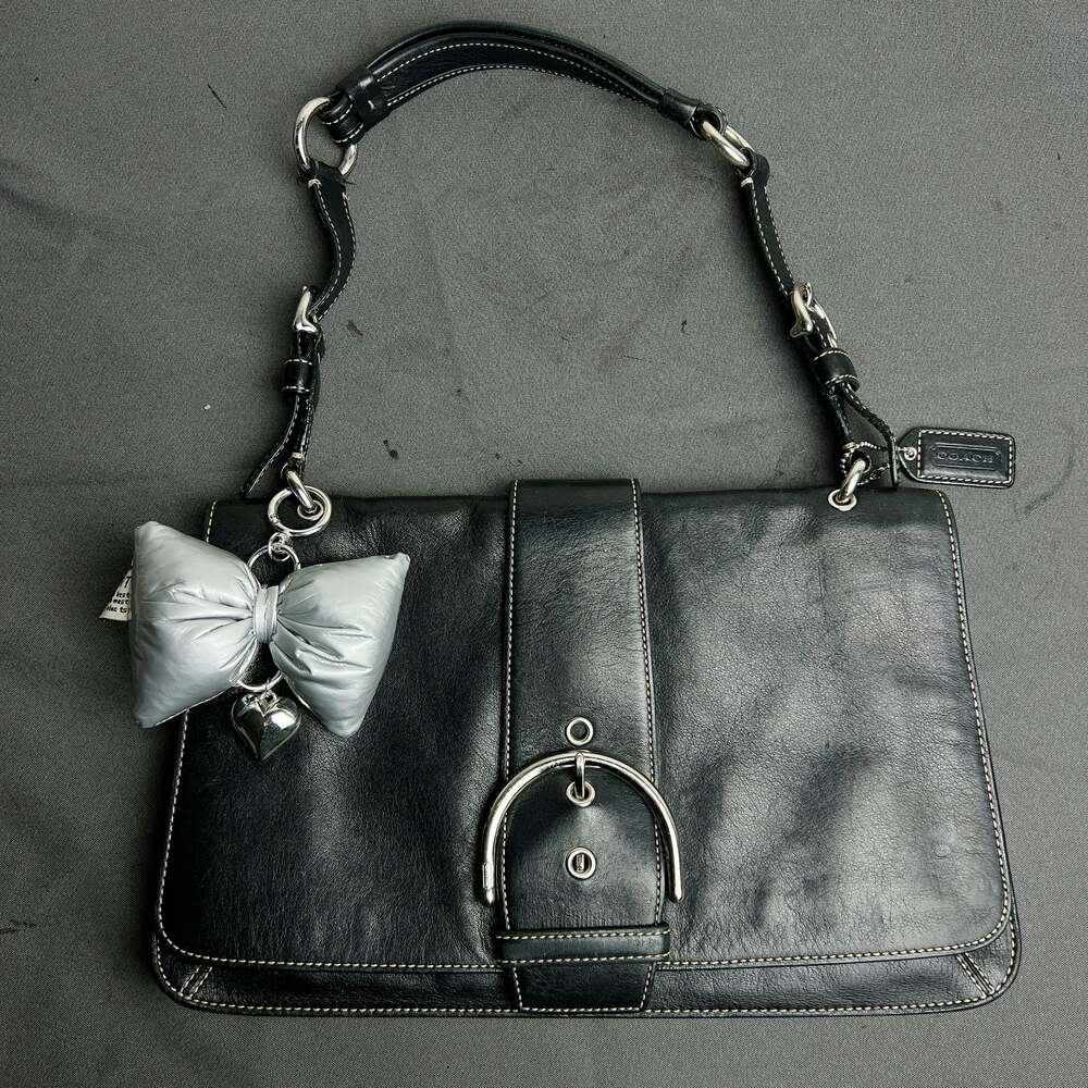 COACH Vintage Soho 9741 Black Leather Buckle Shoulder Bag